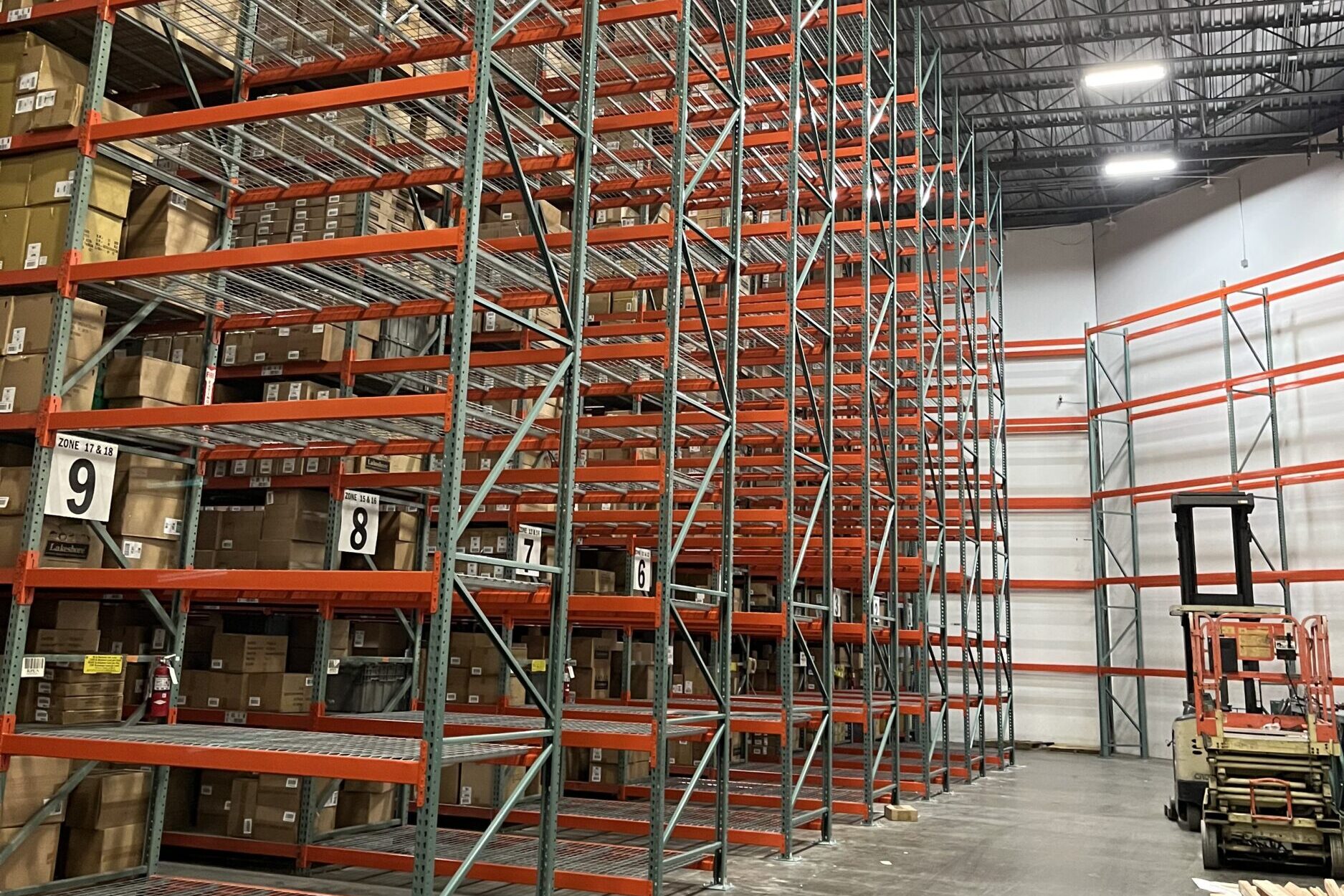 Installed pallet rack system inside a warehouse